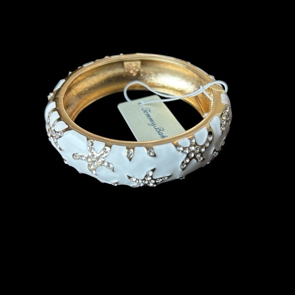 Tommy Bahama NWT Rhinestone and White Enamel Gold Tone Hinge Bracelet - Picture 1 of 12
